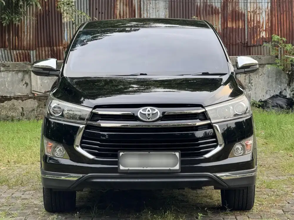 Toyota Innova venturer 2.4 at 2018 Full original  LIKE NEW