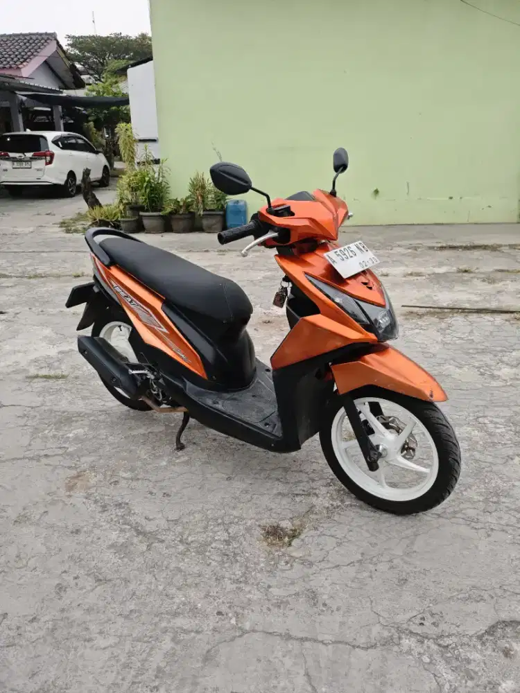 HONDA BEAT 2015