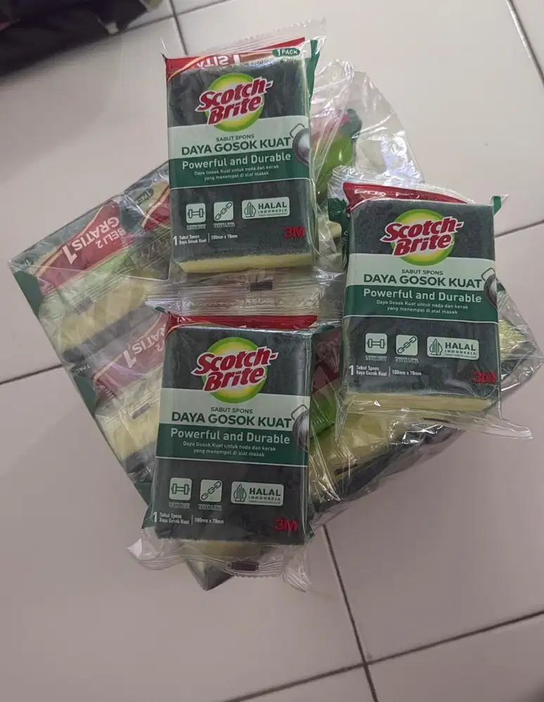 Spon cuci Piring Merek scotch Brite