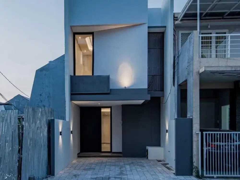 Dijual rumah baru di Dharmahusada