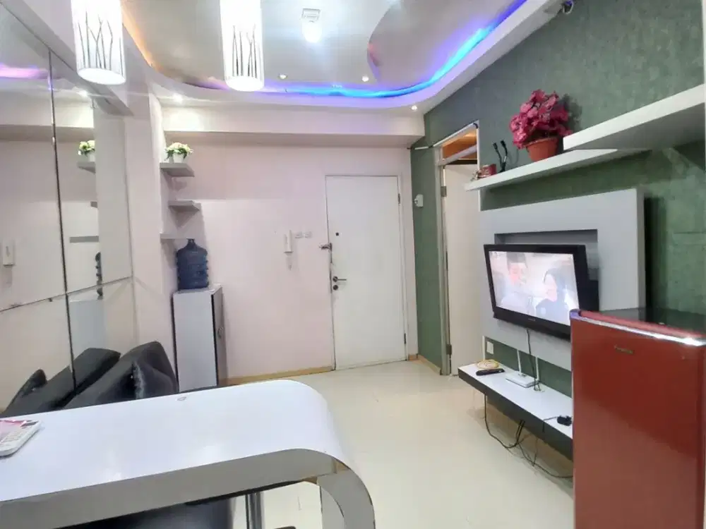 Disewakan Apartemen Grand Emerald lt 17 Type 2kamar full furnished