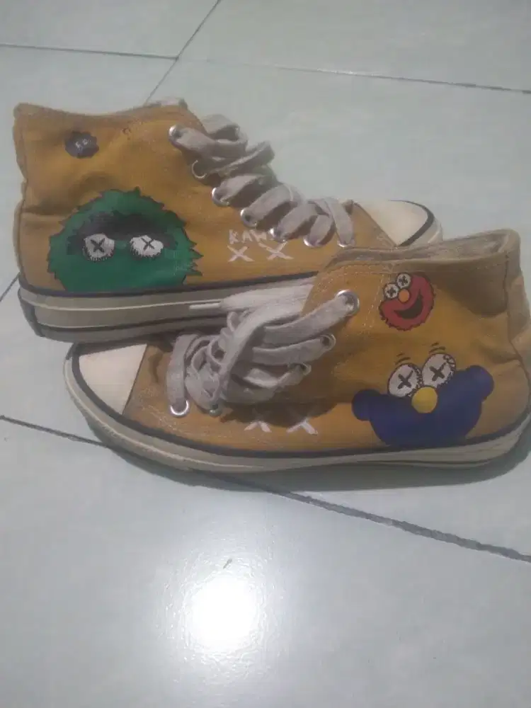 Sepatu clasical sport bahan ajib size 38