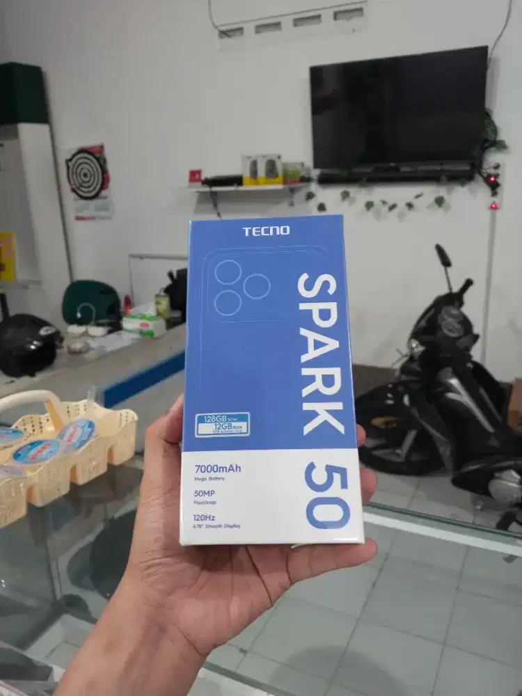 Tecno Spark 50 4/128 Neww