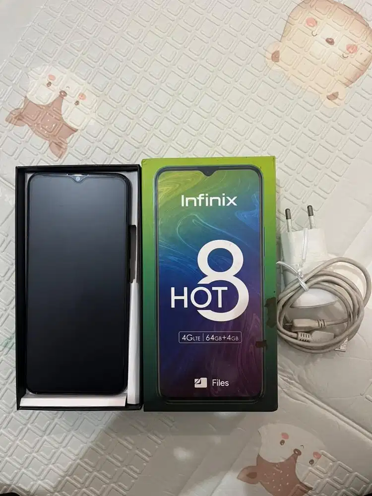 Infinix hot 8 4/64gb