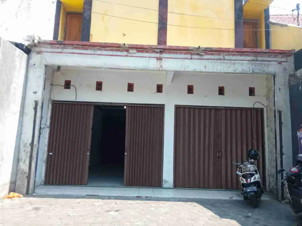 Ruko 2 Lt di Jl Kelud Raya, dekat Jalan Tumpang Raya