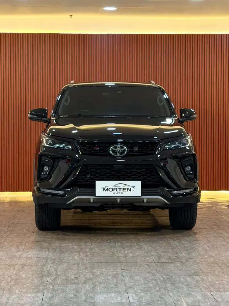 (KM 2rb) Toyota Fortuner Legender GR Sport Tss At 2026