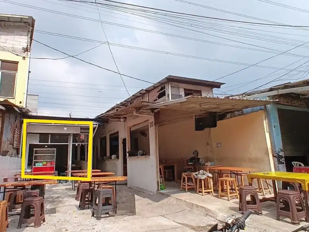 Ruang Usaha Dijual - Lokasi Strategis Pinggir Jalan Utama, Harga Dekat NJOP