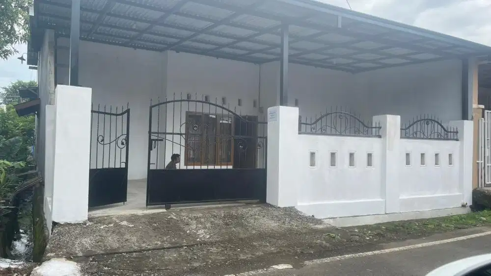 Disewakan Rumah Luas