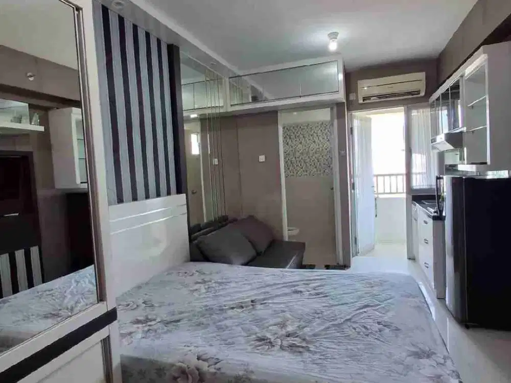 Disewakan Tahunan studio furnish apartemen educity by Citihome
