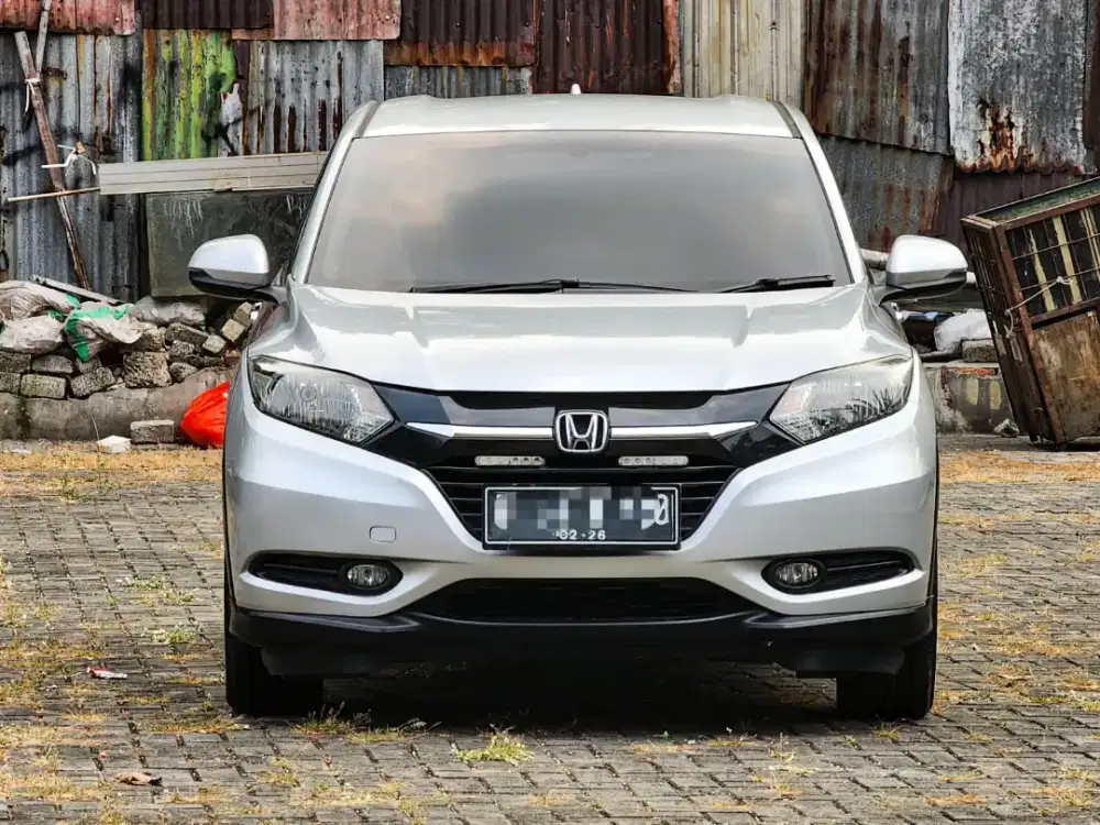Honda Hrv 1.5 E pemakaian 2016 istimewa