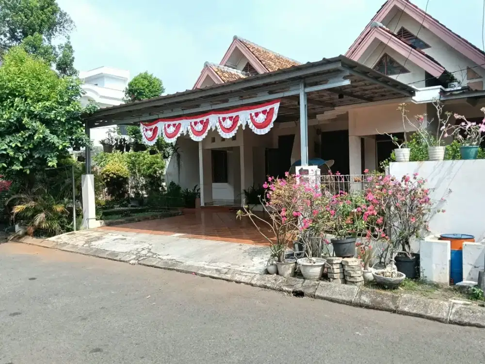 Rumah di gabung jadi 1 Hadap Utara SHM - Bougenville Loka Graha Raya