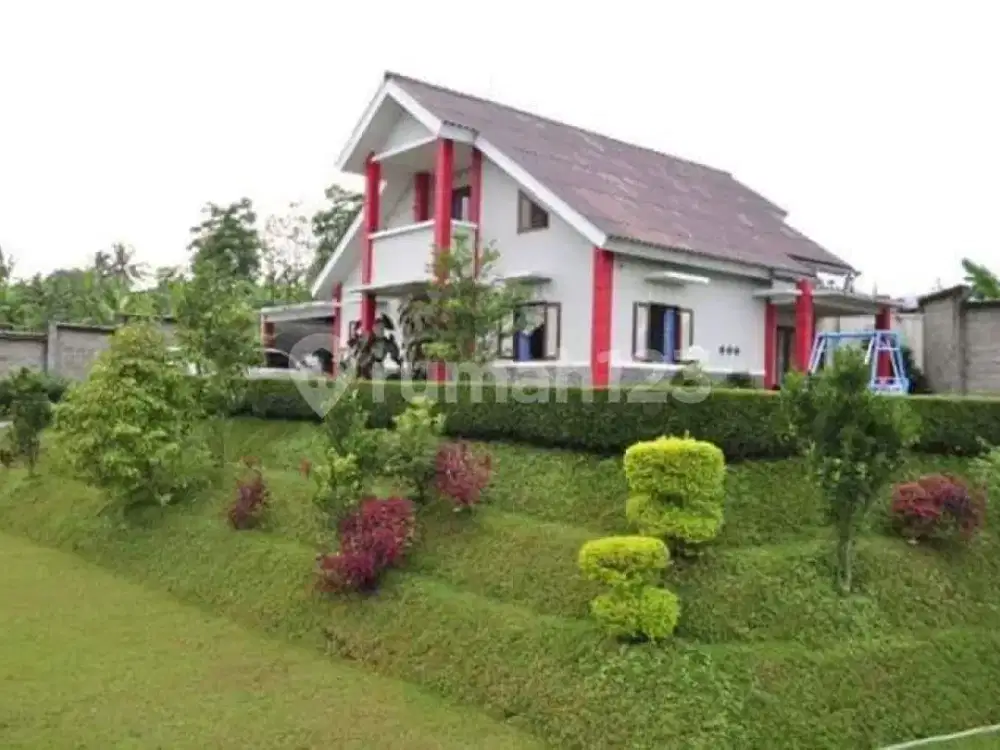 Villa Mewah Nyaman dan Tenang di Mega Mendung