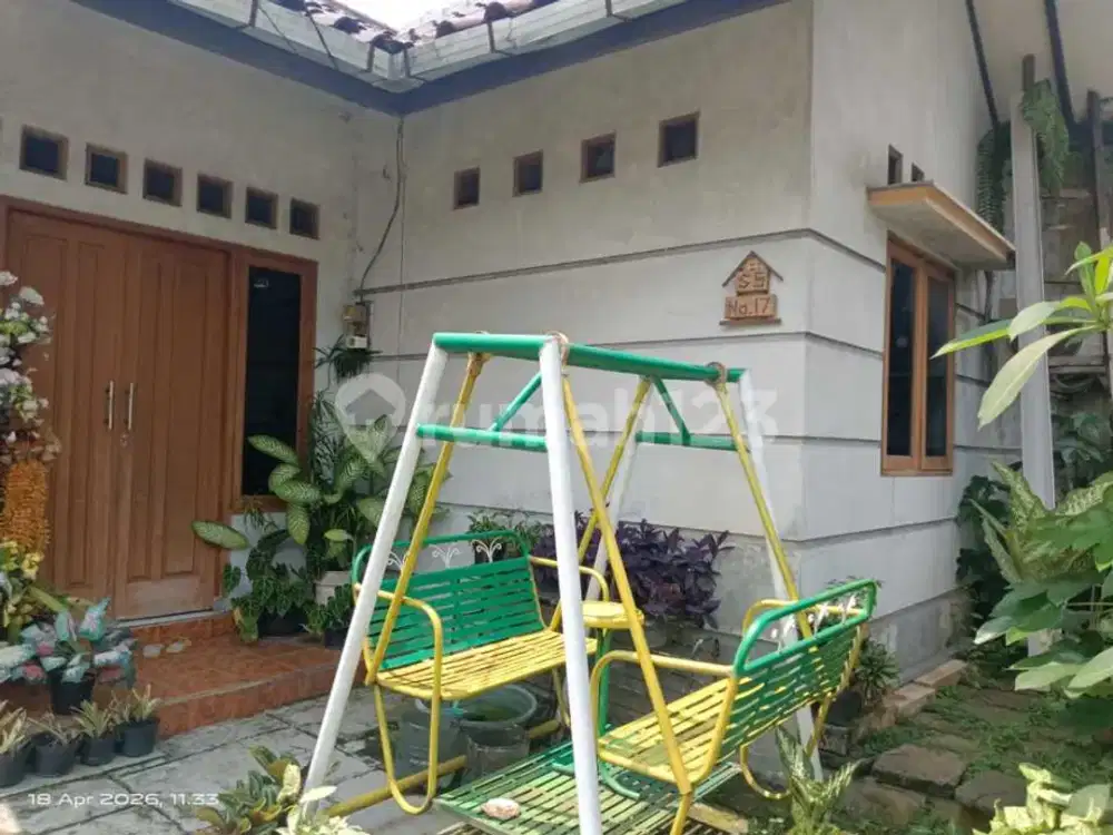 Rumah Asri Posisi Hook di Bukit Cimanggu City