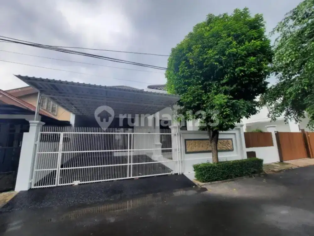 Rumah Bagus 2 Lantai Siap Huni di Bintaro