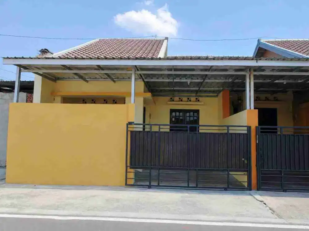 Rumah Baru Bagus Dekat Tol Klodran dan Sekolah Al Abidin Solo Kota
