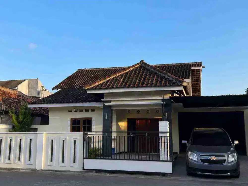 DIJUAL RUMAH BARU SANGAT STRATEGIS LUAS MURAH  DEKAT TOL DAN RING ROAD  DI JL GODEAN