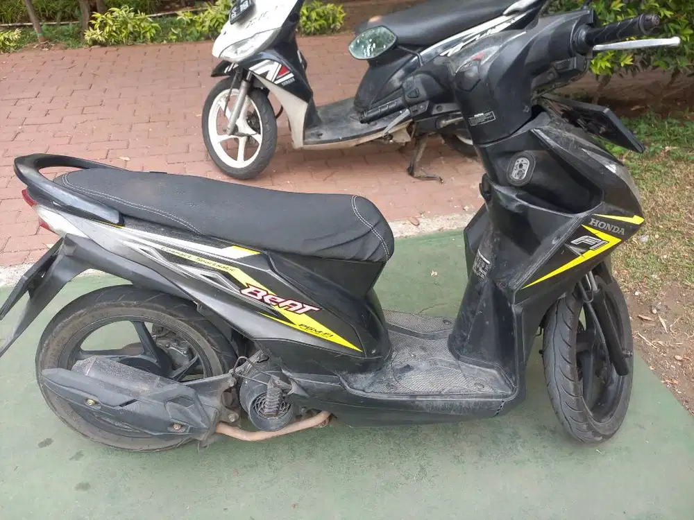 Honda BeAT FI 2015 Hitam Kuning | Surat Lengkap | Plat B Jaksel |