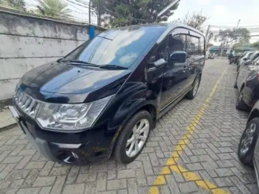 TERMURAH Mitsubishi Delica 2.0 D5 Bensin-AT 2015 JUH B