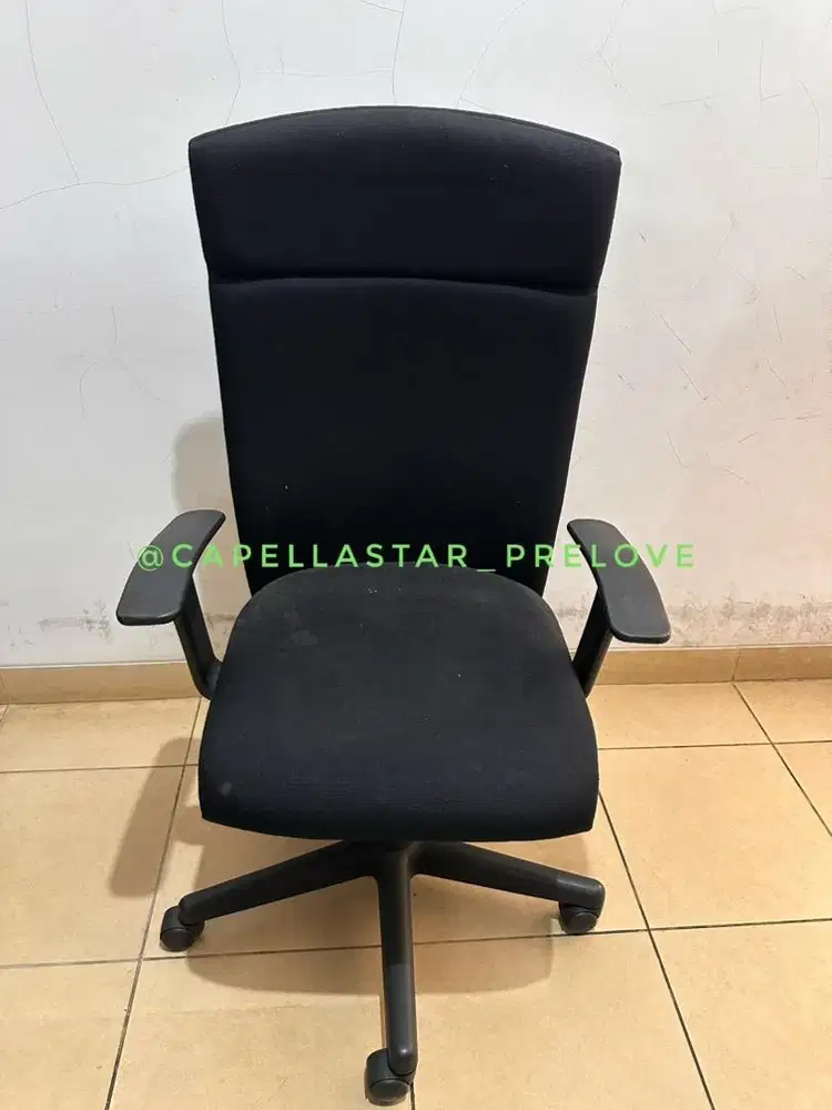 Kursi direktur hitam good condition