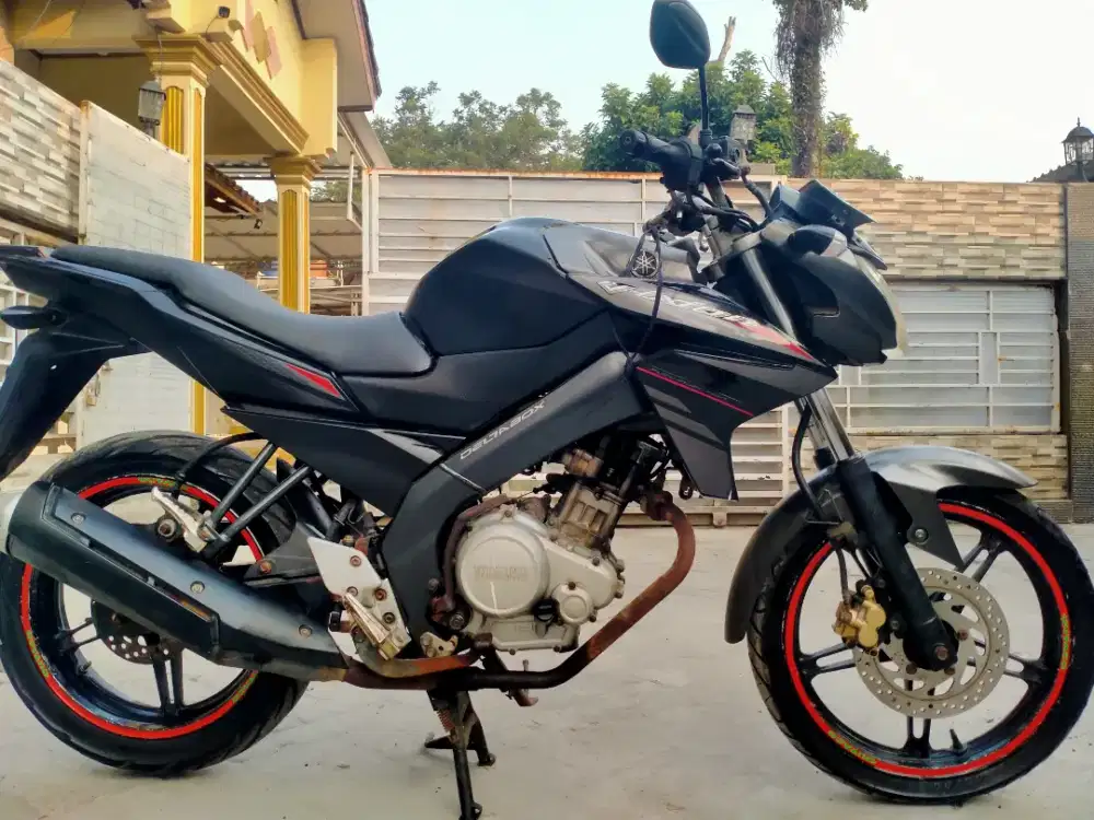 Yamaha Vixion new lengkap motor sehat keterangan detail dibawah