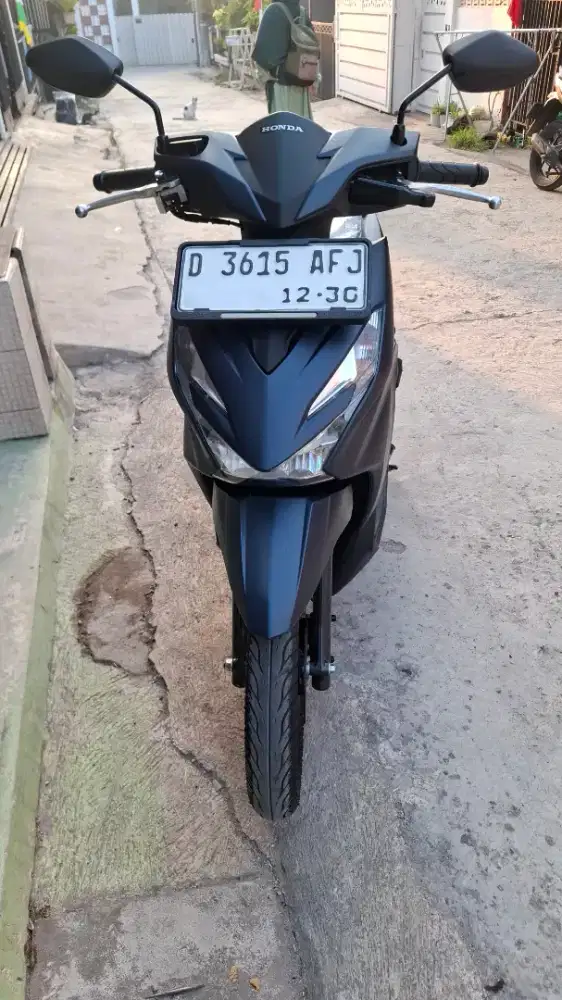 BEAT DELUXE SMARTKEY TOP KONDISI