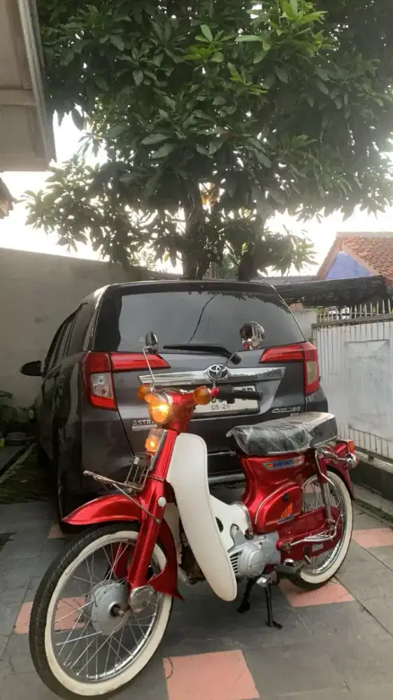 Honda C70 taun 76 ori