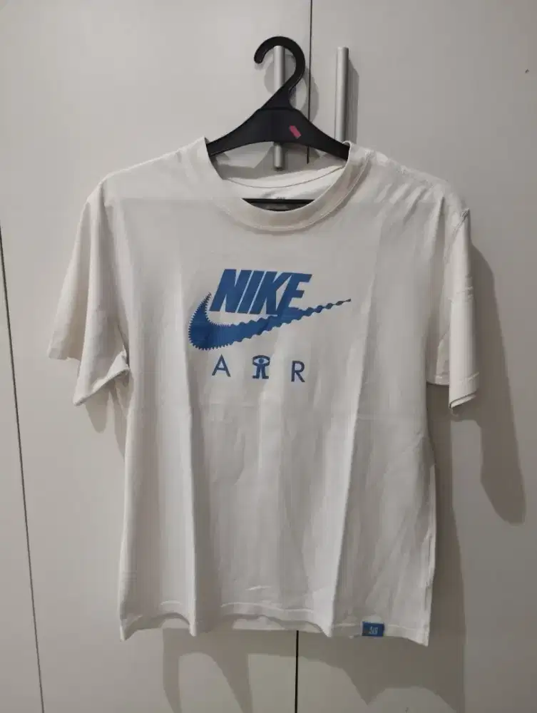 Kaos Nike Air Putih