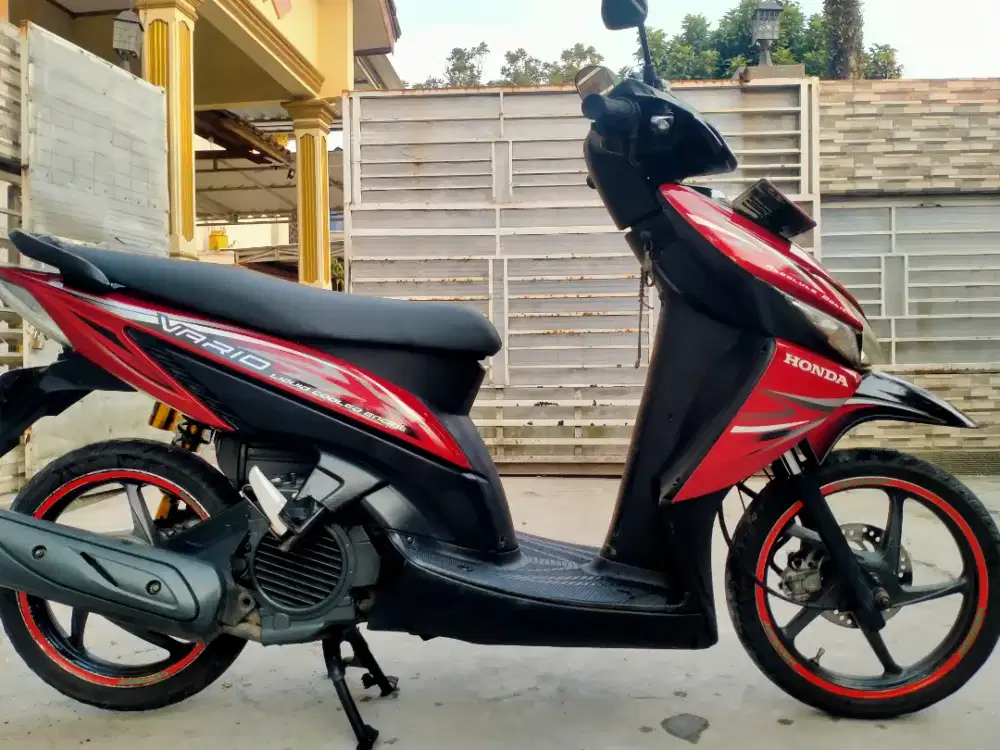 Honda Vario lengkap motor sehat keterangan detail dibawah