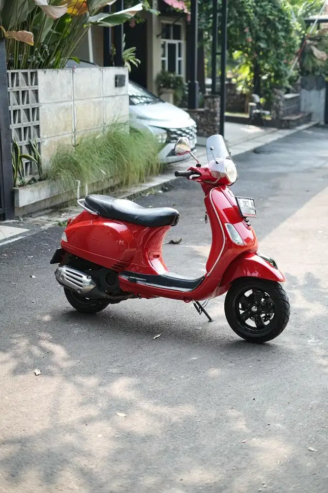 Vespa LX 125 iGet Termurah