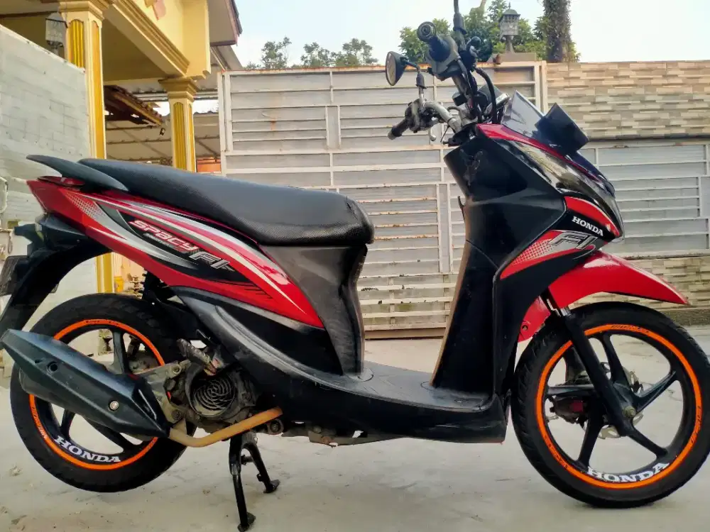 Honda Spacy injeksi lengkap motor sehat keterangan detail dibawah