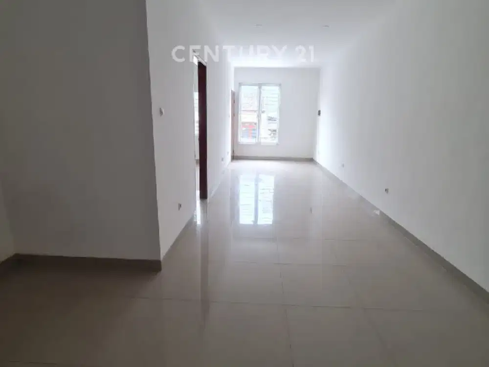 Rumah 3 Lantai Siap Huni Di Graha Sunter Pratama S9504
