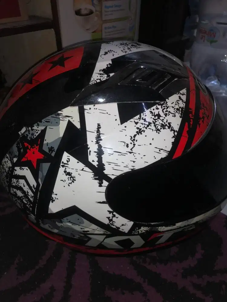 helm kyt r3/10 mulus