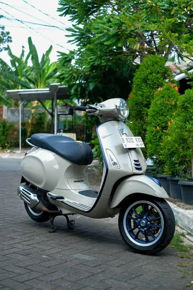 Vespa Primavera S Edition Fav Colour