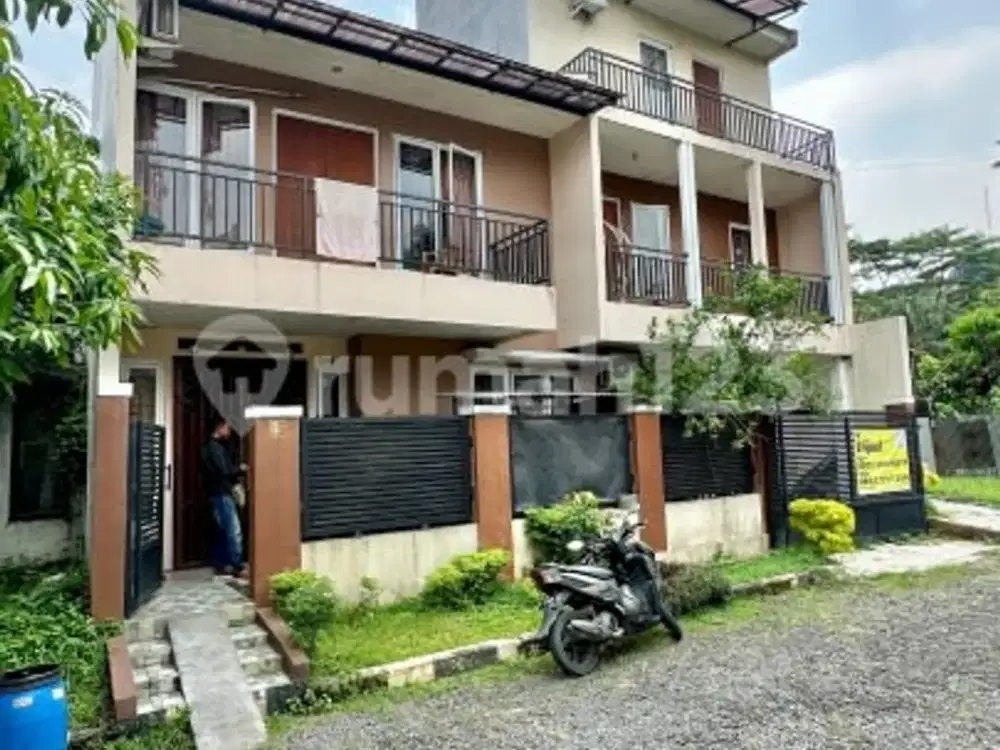 Rumah Dua Kavling di Grand Sentul Primerose