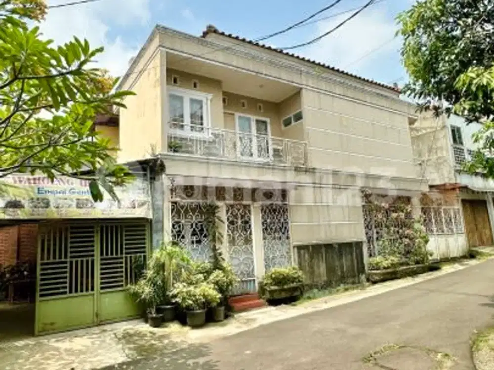 Turun Harga - Rumah Siap Huni di Binamarga 2 Belakang Smakbo Dekat Unpak