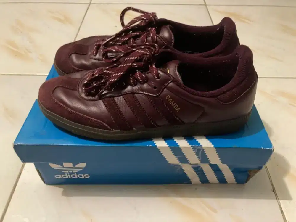 Sepatu adidas samba sumatera original size 42
