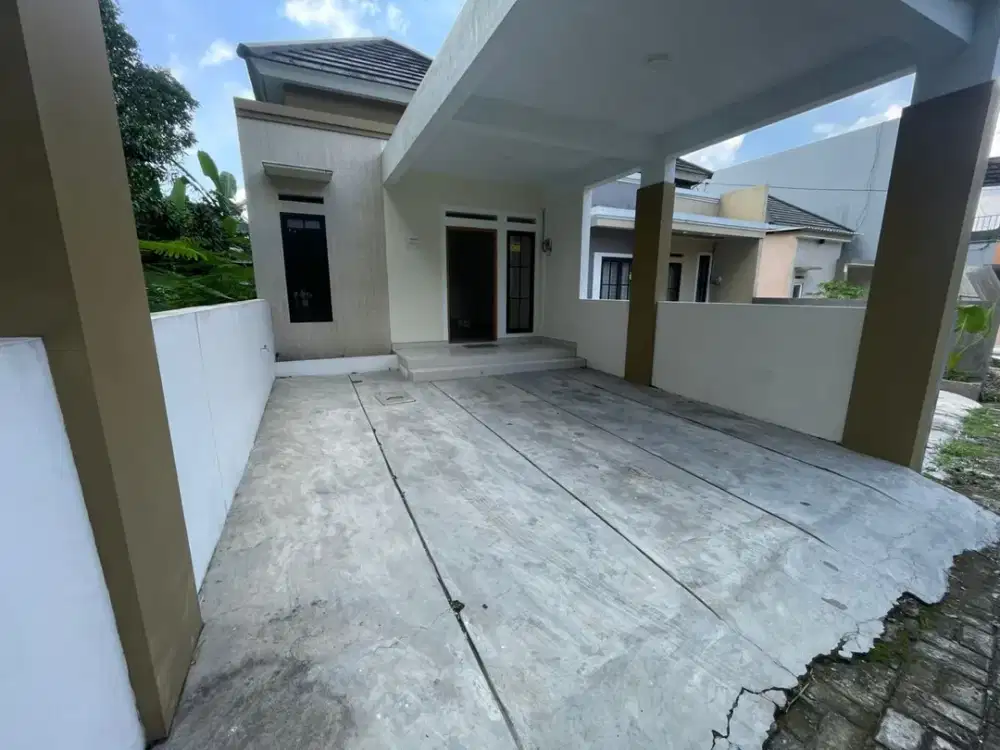 Hanya 5 Menit Dari Kampus Utama UII Kaliurang Rumah Siap Huni Siap Di Tempati!