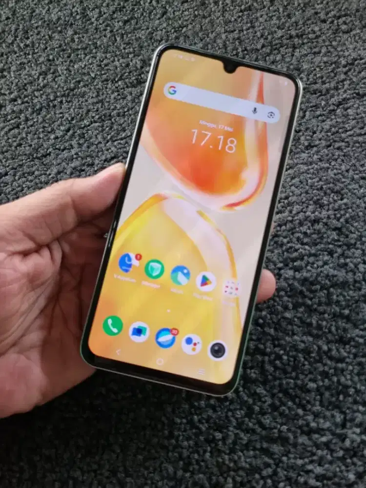 Vivo v25e NFc ram 8+8/256 layar amoled kamera jernih hp charger aja