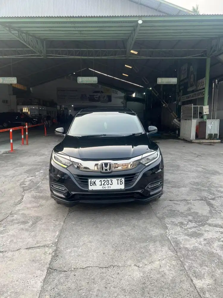 Di jual Honda Hrv SE last edition