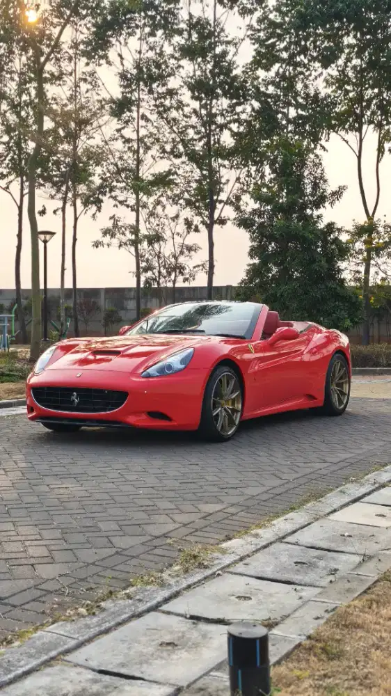 Ferrari California HS30 2014 NIK 2013 Gallardo R8