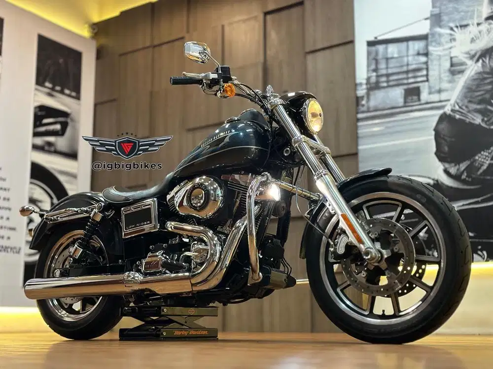 Harley Dyna Lowrider 2015