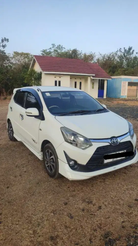 TOYOTA AGYA 1.2 TRD Sportivo - MATIC (2018)