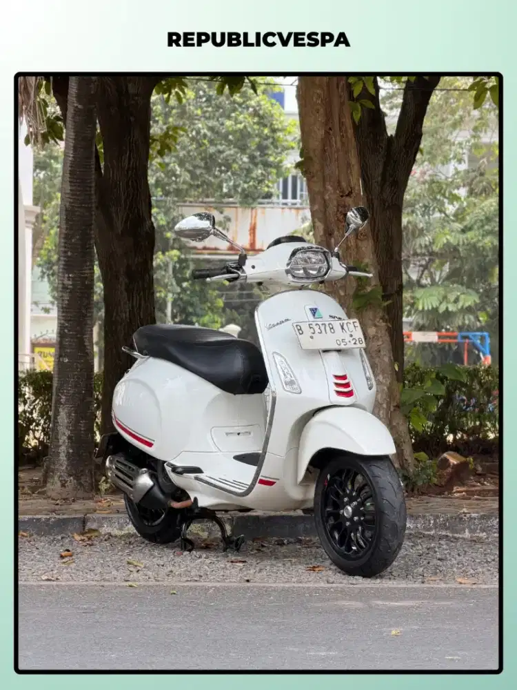 DIJUAL VESPA SPRINT S 150 IGET ABS LED THN 2023 PERFECT CONDITION