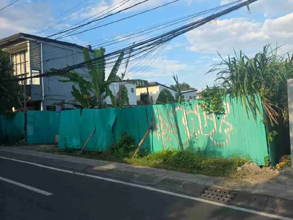 TANAH KOMERSIL 9,31 ARE DI Jl.SUBAK SARI CANGGU ,BERAWA BALI