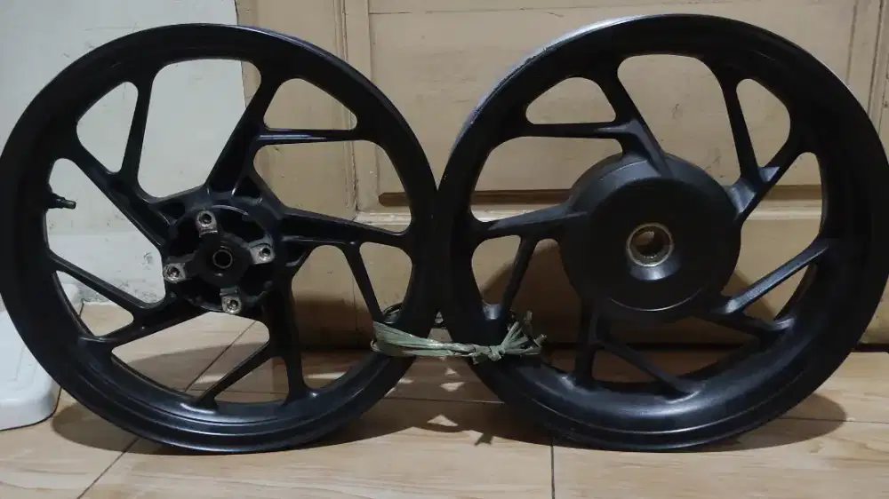 Velg Vario 160 Kondisi 95% muluss