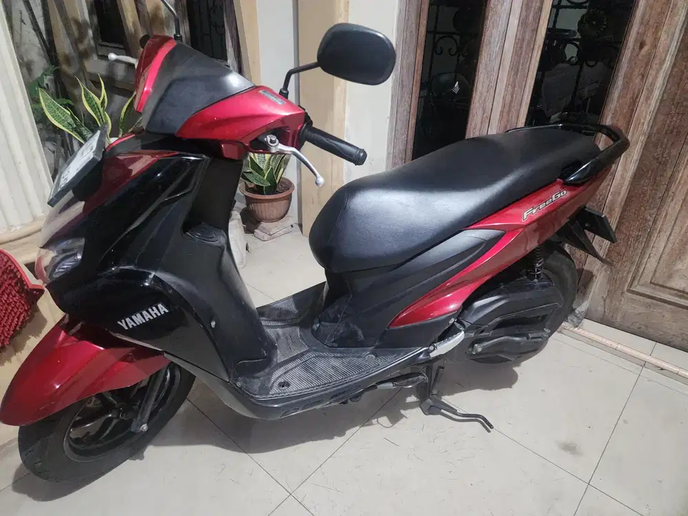 Freego 125 injeksi merah hitam 2019 gbm kredit // tunai