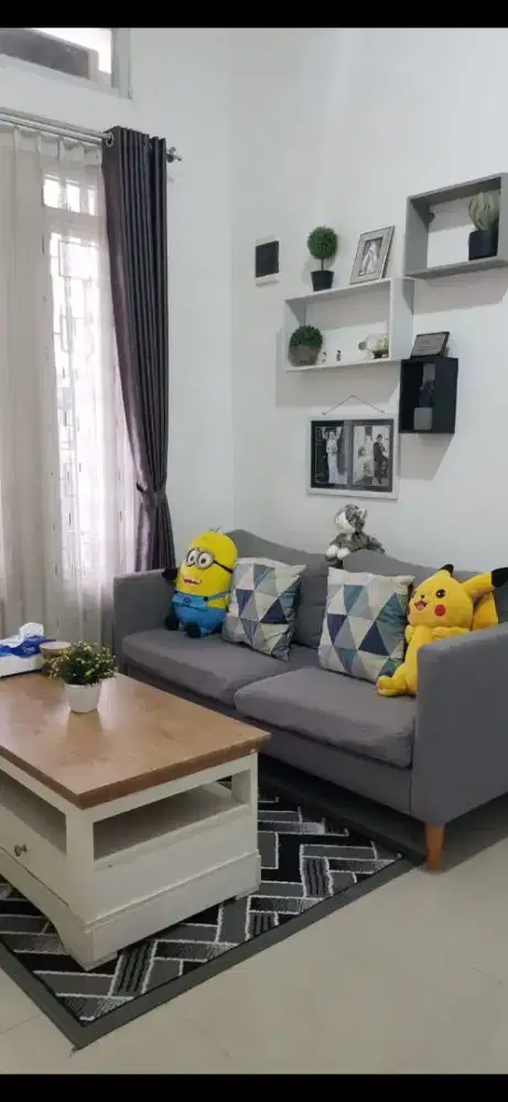 Sofa set meja aesthetic