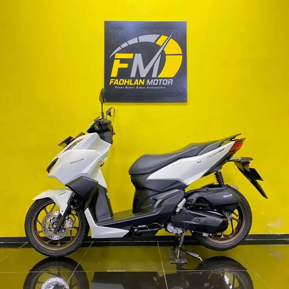 Honda Vario 160 ABS Tahun 2022 pajak On Full Orisinil