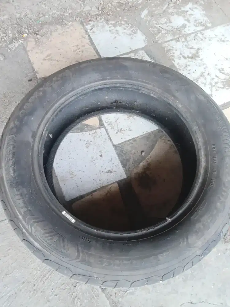 .ban goodyear 215/60 .ring 17 .