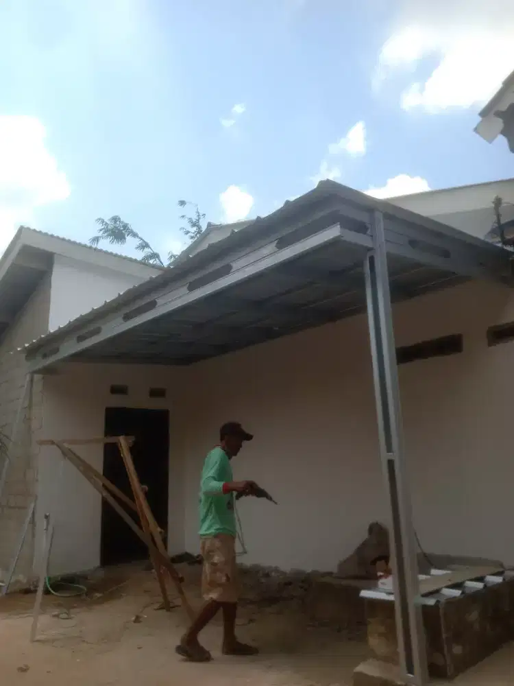 Kanopi dan rangka atap